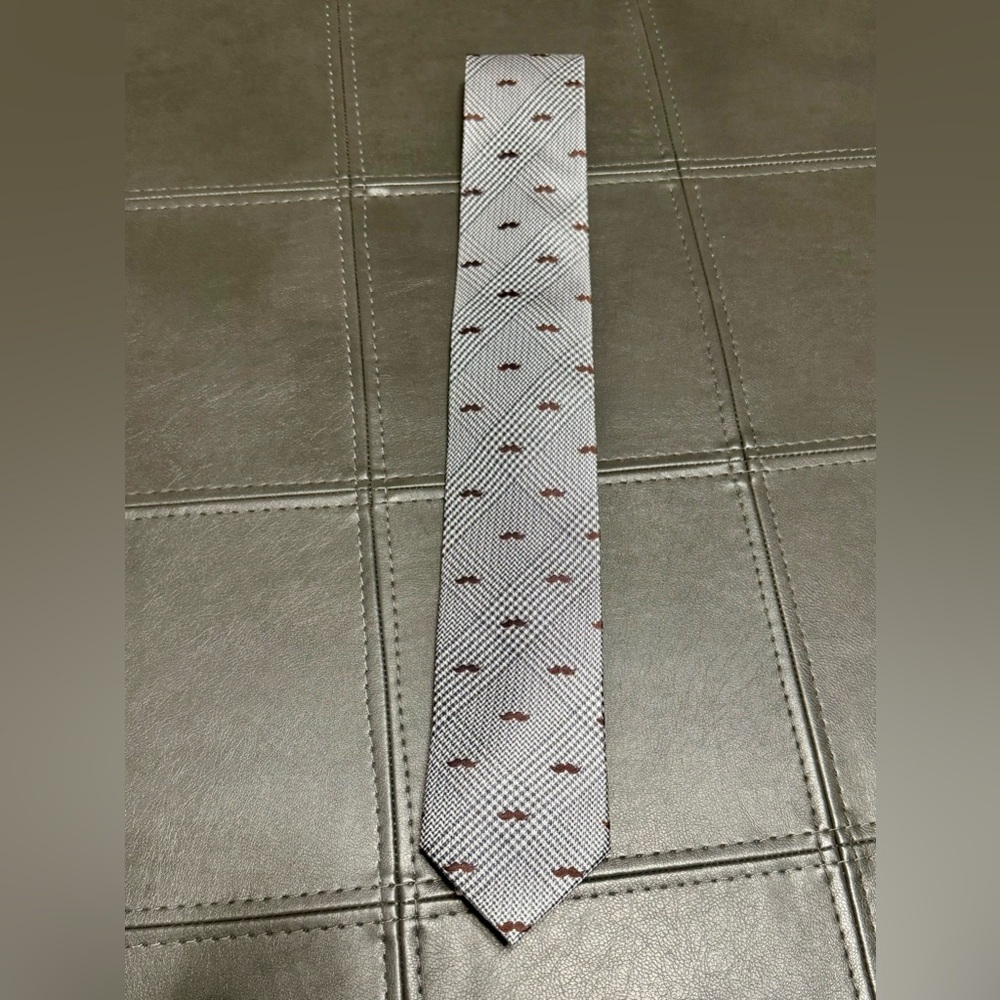 Men's Mustache Novelty Gray and Brown Narrow Width Tie Long 100% Silk